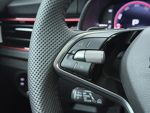 Skoda SCALA Monte Carlo 1.0 TSI 115 PK DSG | Automaat | Winterpakket | Adaptieve cruise control | 18" Lichtmetalen velgen |