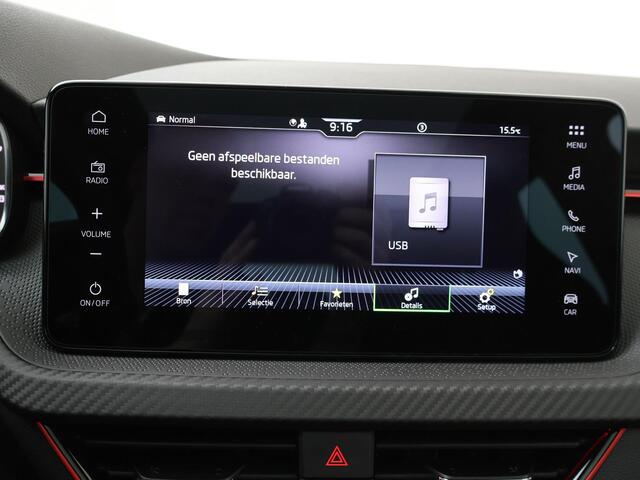 Skoda SCALA Monte Carlo 1.0 TSI 115 pk Panoramadak | Navigatie | Camera | Apple Carplay/Android Auto | Lichtmetalen velgen 18" | Climate conrol |