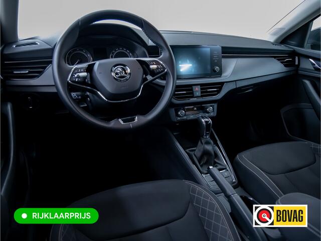 Skoda SCALA 1.0 TSI Ambition Comfort AUT. 110 PK Stoel- en stuurverwarming , Climate control , Apple Carplay, Android auto, PDC achter All season banden
