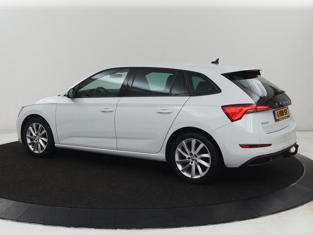 Skoda SCALA 1.0 TSI Sport | Automaat | Trekhaak | Carplay | 17'' | Sportstoelen | Full LED | Parkeerhulp | Climate control | Cruise control | Bluetooth