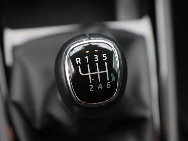 Skoda SCALA 1.0 TSi 110 Pk Ambition | Steel Grey | Airco | 16 Inch | Parkeersensoren | Cruise Controle | 32.824 Km!!