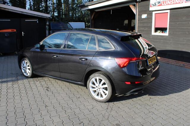 Skoda SCALA 1.0 TSI Sport business - virtual cockpit - Carplay - pano dak