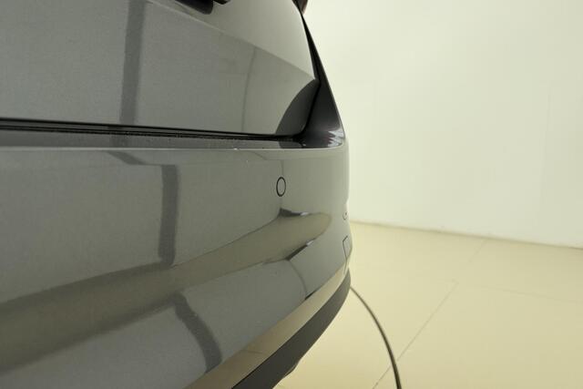 Skoda SCALA 1.0 TSI Sport Business Automaat | Digitale cockpit | Navi | Lichtmetalen velgen | Sportstoelen | LED verlichting | Parkeersensoren