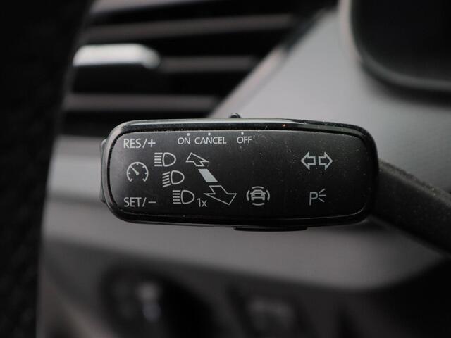 Skoda SCALA 1.0 TSi 115 Pk Automaat Ambition | Parkeersensorn | Cruise | Carplay | Trekhaak | 16 Inch | 95.577 Km !!