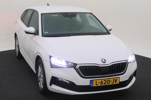 Skoda SCALA 1.0 TSI Ambition / TREKHAAK/ CRUISE/ NAVI/ DIGITAL DASH/ SMARTLINK/ AIRCO