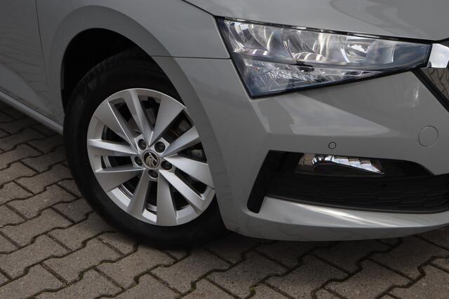 Skoda SCALA 1.0 TSI Ambition | Trekhaak | ACC | Camera |