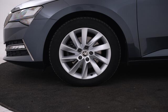 Skoda SUPERB Combi 1.4 TSI iV Business Edition Plus Airco, Apple Carplay, Navi, PDC