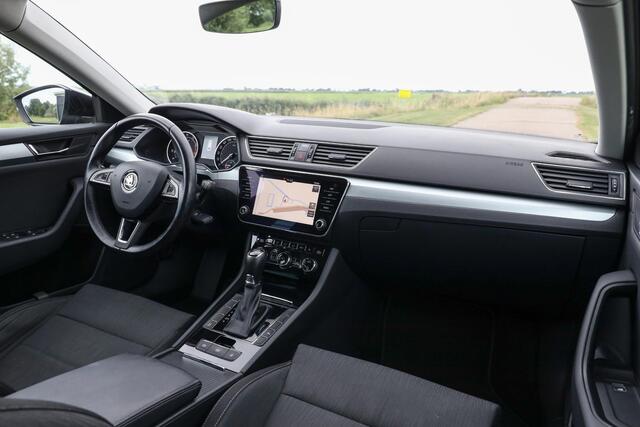 Skoda SUPERB Combi 1.4 TSI 150 PK Aut7 Business ? Bi-Xenon ? 19 Inch ? Trekhaak