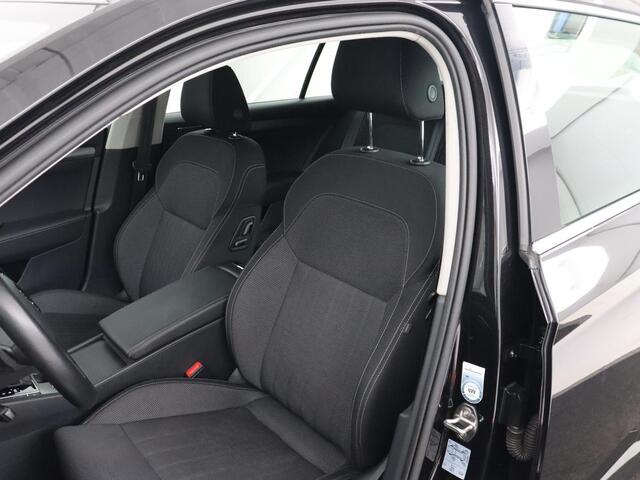 Skoda SUPERB 1.4 TSI iV Business Edition Plus | Stoelverwarming | Adaptive cruise | Virtual Cockpit | Camera | Carplay | Navigatie | Full LED | PHEV | Plug In