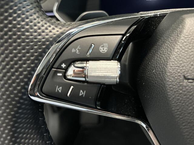 Skoda SUPERB Combi 1.5 TSI 150pk DSG ACT Sportline Business · Keyless · Camera · Apple/Android Car Play · Navigatie · Elek.Bestuurderstoel · Elek. Achterklep · 18'' Inch · Garantie t/m 30-07-2027 of 100.000km