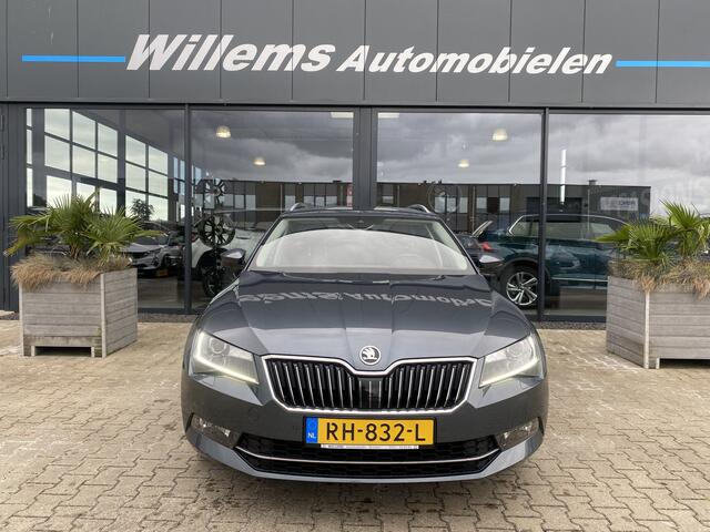 Skoda SUPERB Combi 1.4 TSI ACT Ambition Business Panorama/ Schuifdak , Trekhaak