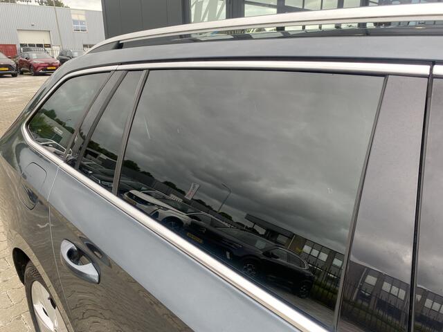 Skoda SUPERB Combi 1.4 TSI ACT Ambition Business Panorama/ Schuifdak , Trekhaak
