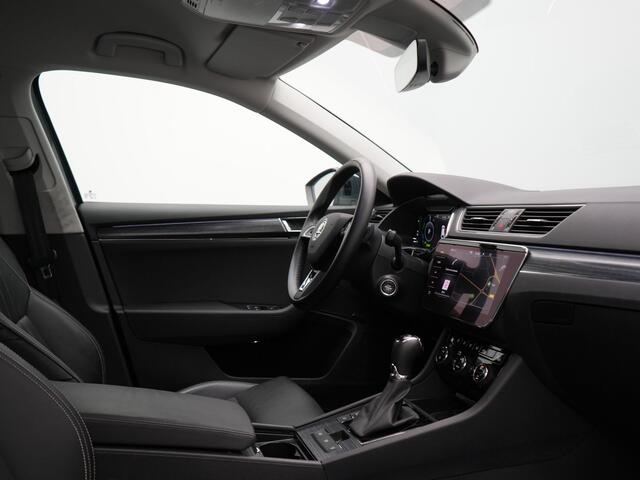 Skoda SUPERB Combi 1.4 TSI iV Business Edition Plus Plug In Hybrid 218pk Dealer O.H PHEV | Adaptive Cruise | 360 Camera | Lederen Sportstoelen Memory & Ventilatie | Keyless | Apple Carplay | Stuurverwarming | Navigatie | Virtual | DAB