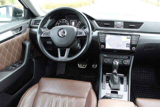 Skoda SUPERB Combi 1.8 TSI 235PK E6 DSG7 Style Business ? vol opties ? Panorama dak ? Dealer onderhouden