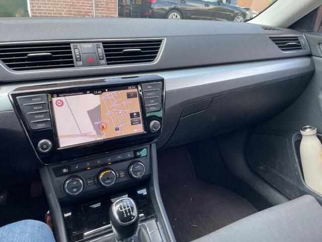 Skoda SUPERB 1.4 TSI Ambition Bns Trekhaak Navi Led NAP
