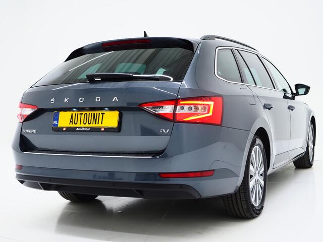 Skoda SUPERB Combi 1.4 TSI iV 218PK | Camera | Trekhaak | Keyless | Adaptive Cruise | BLIS | DAB | Carplay