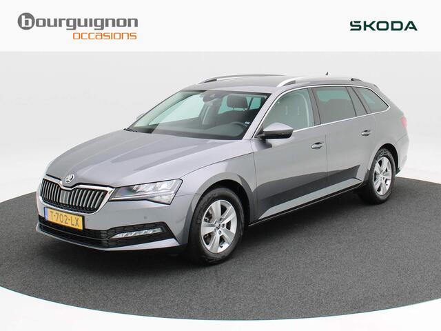 Skoda SUPERB Combi 1.5 TSi 150 Pk Automaat Business Edition | Cruise | Parkeersensoren | Carplay | ECC | DAB | Navi | 16 Inch | 14.234 Km!!