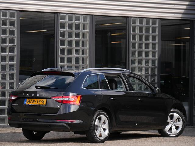Skoda SUPERB Combi 1.4TSI iV BUSINESS EDITION PLUS/ CAMERA/ PDC V+A