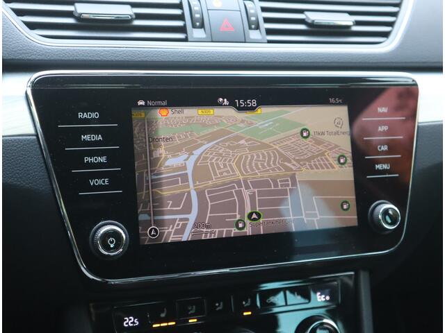 Skoda SUPERB Combi 1.4 TSI iV Business Edition Plus Adaptive Cruise