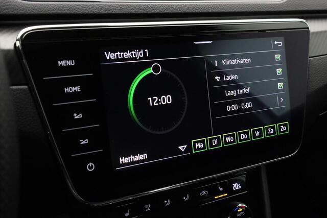 Skoda SUPERB Combi 1.4 TSI 218 pk DSG iV Sportline Business | Panoramadak | Trekhaak | Canton sound | 360 camera | Matrix LED | Adaptief onderstel | Keyless | 19 inch