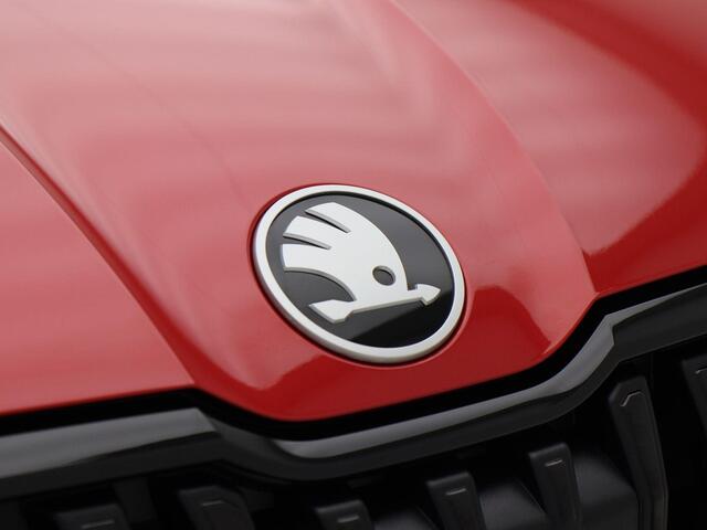 Skoda SUPERB Combi 1.5 TSi 204 Pk PHEV Automaat Sportline Business | Panoramadak | Trekhaak | Head-Up | 19 Inch | Stoelverwarming | Camera