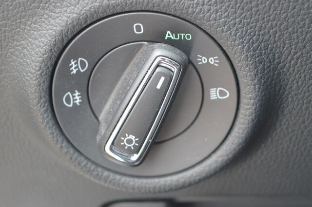 Skoda SUPERB ACT/PANORAMADAK/NAVI/XENON/P 1.5 TSI ACT Amb. Bns