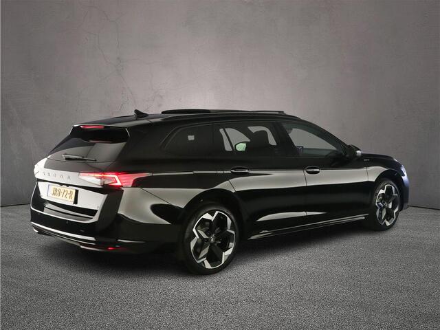 Skoda SUPERB Combi Sportline Business 1.5 TSI PHEV 204pk DSG Automaat