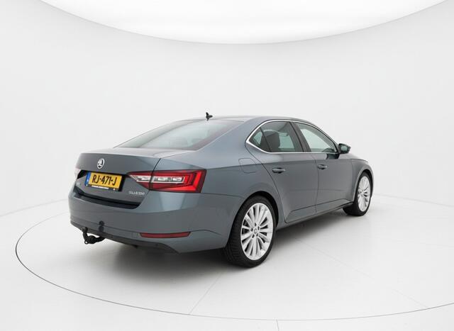 Skoda SUPERB 1.8 TSI SPORTLINE BNS, Xenon, Pano, Navi