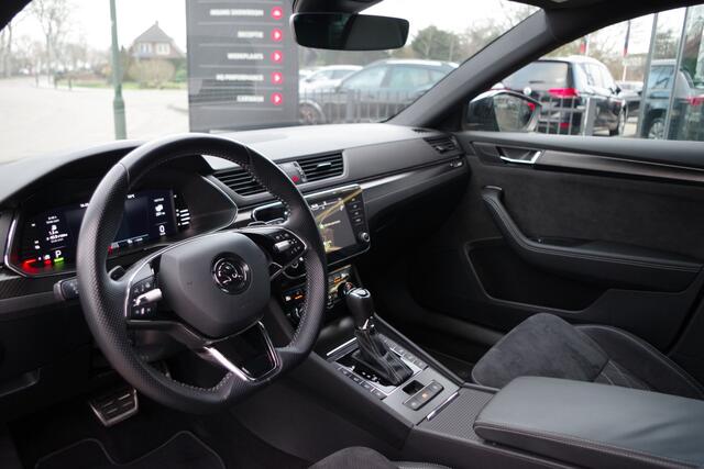 Skoda SUPERB Combi 1.4 TSI 218 PK iV Sportline BNS PHEV, Trekhaak, Memory, 4 x Stoelverwarming