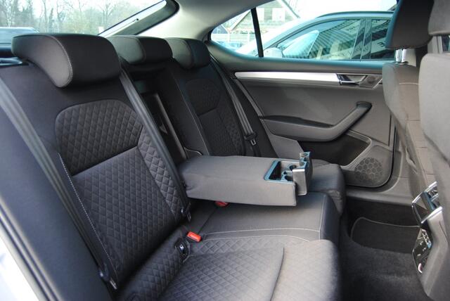 Skoda SUPERB 1.5 TSI Business Ed.| Apple Carplay | Stoelverwarming | Automaat