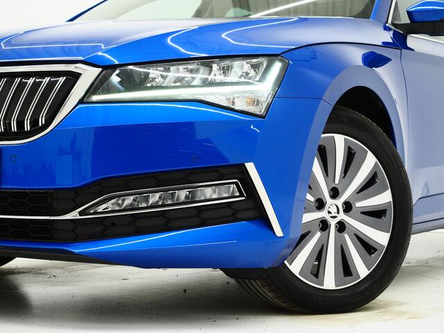 Skoda SUPERB Combi 1.4 TSI iV 218PK | Panoramadak | Virtual | Adaptive Cruise | Stoelverwarming | DAB | PDC | Carplay