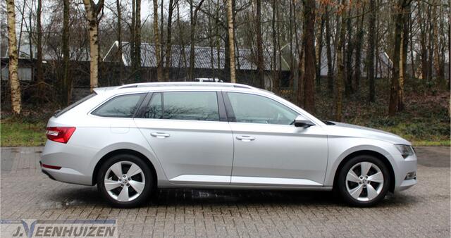 Skoda SUPERB Combi 1.4 TSI ACT Ambition Business | 2017 | Navi | Cruise |