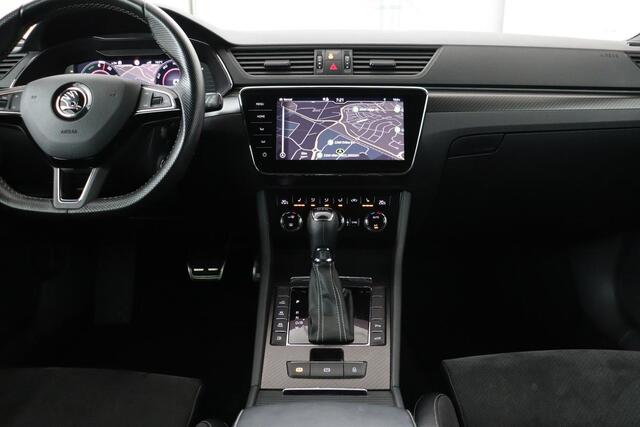 Skoda SUPERB 1.4 TSI iV Sportline | Trekhaak | Stoelverwarming | Matrix LED | Virtual Cockpit | Camera | Alcantara | Canton sound | Memory | Carplay | Navigatie | PHEV