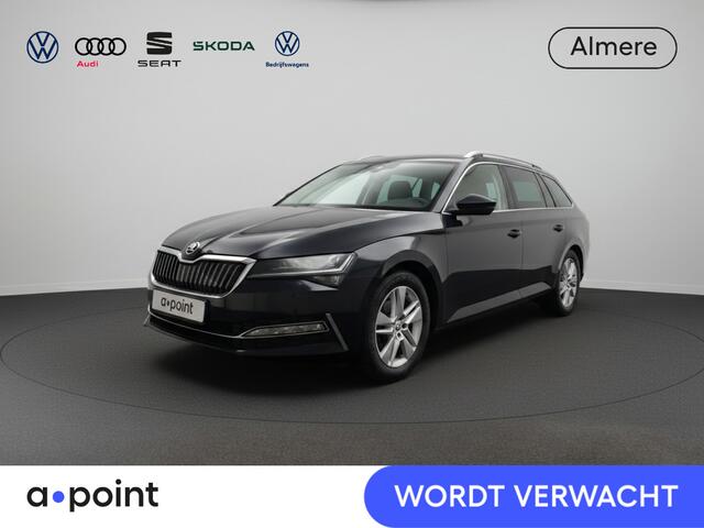 Skoda SUPERB 1.4 TSI iV Style 218 pk Automaat (DSG) | Navigatie | Trekhaak (wegklapbaar) | Parkeersensoren | Adaptieve cruise control | Stoelverwarming |