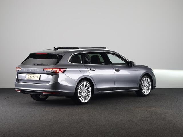 Skoda SUPERB Combi 1.5 TSI MHEV Business Edition 150 pk DSG | Verlengde garantie | Navigatie | Panoramadak | Parkeersensoren | 360° Camera | Matrix LED koplampen | Stoelverwarming | voorstoelen met massagefunctie en geventileerd