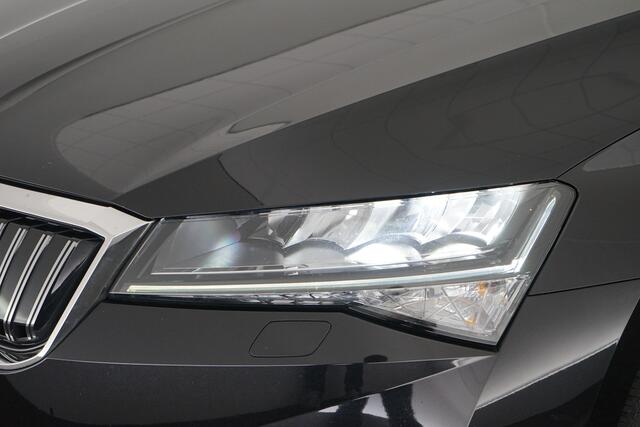 Skoda SUPERB Combi 1.4 TSI iV Business Edition Plus | Eerste eigenaar | Nieuw door ons geleverd en onderhouden