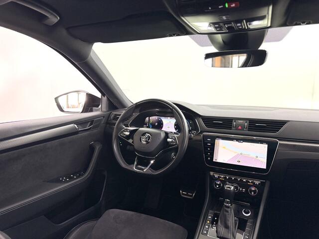 Skoda SUPERB Combi 1.4 TSI iV Sportline | Pano | DCC | Trekhaak | Winterpakket