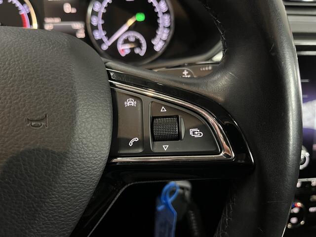 Skoda SUPERB Combi 1.4 TSI ACT Ambition Business Airco ECC | Panorama | Trekhaak | Adaptive Cruise | Memory | Stoelverwarming