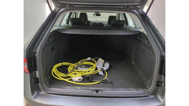 Skoda SUPERB Combi 1.4 TSI iV PHEV Business Edition Plus