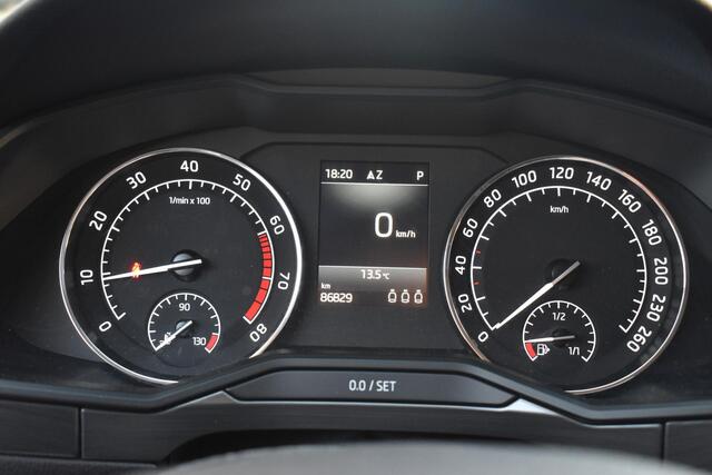 Skoda SUPERB Combi 1.5 TSI ACT Sportline Business Automaat | BSM | Memory-Seat | Stoelverwarming | Carplay Navi | 12 mnd BOVAG garantie | Whatsapp 06-53188999