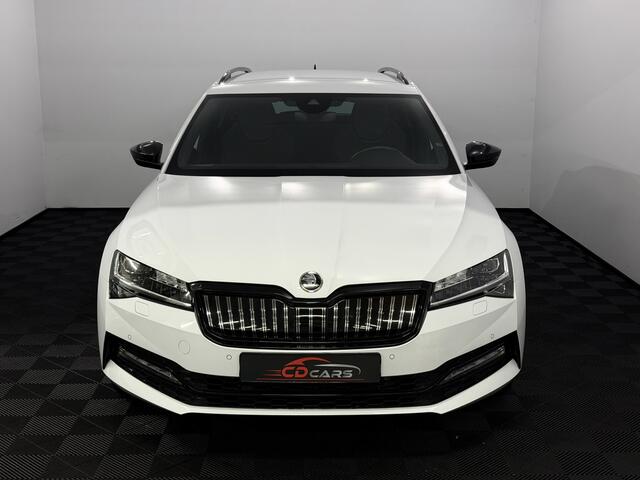 Skoda SUPERB Combi 1.4 TSI iV Sportline Business Half leder, Camera, Apple carplay, Memery stoelen, Stoelverwarming, Keyless start, Cruise control, Virtual desk