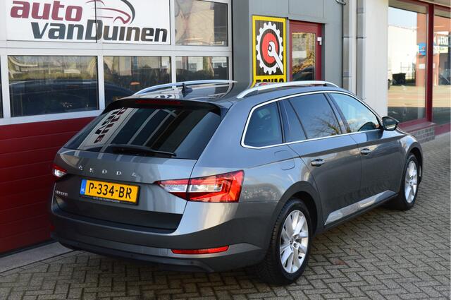 Skoda SUPERB Combi 1.5 TSI ACT Business Edition O.a: PDC, Stoelverw, Stoelgeheugen, Keyless, Carplay, Etc. All-in prijs!