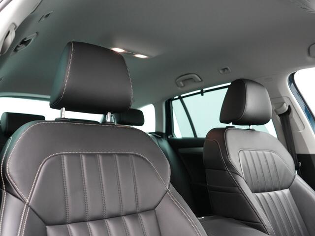 Skoda SUPERB Combi 1.4 TSI iV Ambition PHEV 218pk Dealer O.H. | Camera | Lederen Sportstoelen Memory & Verwarmd | Keyless | Apple Carplay | Virtual Cockpit | Navigatie | Cruise Control | DAB | Plug In Hybrid