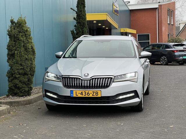 Skoda SUPERB Combi 1.5 TSI DSG AUT. Business Edition CARPLAY | TREKH | CRUISE | NAV | DAB | PDC | LMV