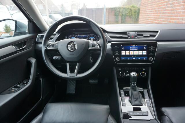 Skoda SUPERB Combi 1.5 TSI ACT Business Trekhaak | ACC | Leer *All in prijs*
