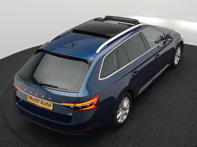 Skoda SUPERB Combi TSI iV Business Edition Plus Plug In Hybrid 218pk Dealer O.H. PHEV | Panodak | Cruise Control | Sportstoelen Memory & Verwarmd | Crystal LED | Apple Carplay | Virtual | DAB