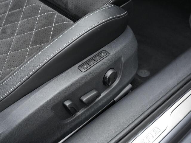 Skoda SUPERB 1.4 TSI iV 218 pk Sportline | Panoramadak | Trekhaak | Navigatie Columbus | Geheugenstoelen | Adaptief onderstel | 360 Camera | Matrix LED | Canton