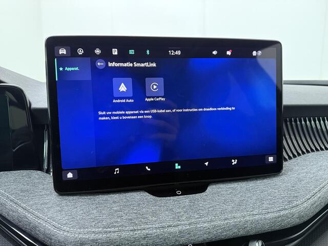 Skoda SUPERB Combi First Edition 1.5 TSI 150 PK DSG | Automaat | Panorama Dak | Navigatie | Adaptieve cruise control | 19'' Lichtmetalen velgen | Camera |