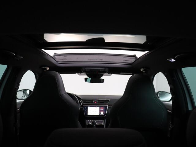 Skoda SUPERB Combi 1.5 TSI ACT Sportline Business VOL! | ACC | Navigatie | Elektrisch Panoramadak | Trekhaak!