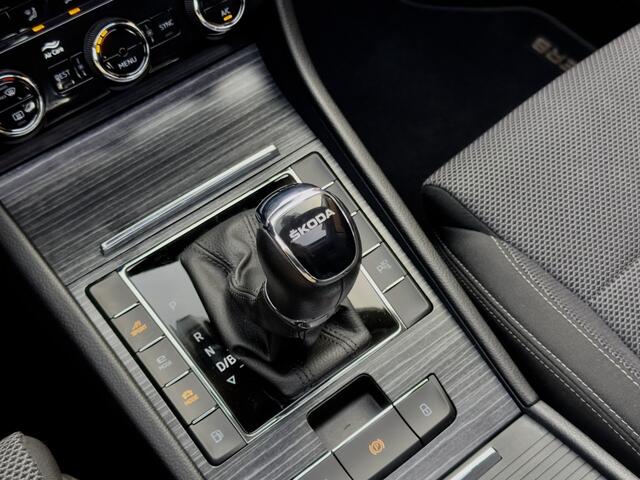 Skoda SUPERB 1.4 TSI iV AUT6 EDITION PLUS PANODAK LEDER NAVI CAMERA DIGI-DASH APPLE-CARPLAY LED LMV PDC